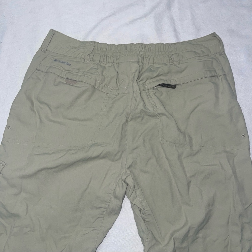 Columbia Insect Blocker Hiking Pants Women’s 4 Regular Khaki Outdoor Travel - Picture 12 of 16